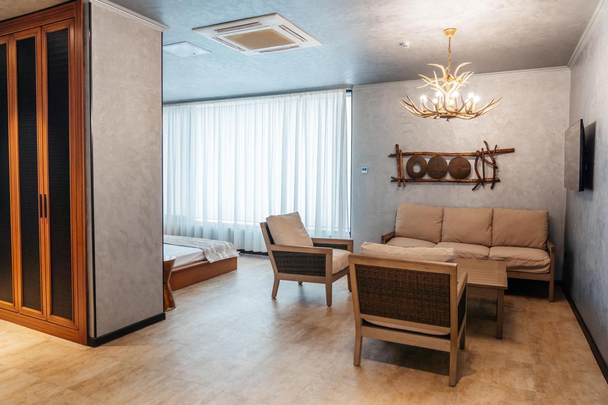 Sulo Vip Spa Atyraū Eksteriør bilde