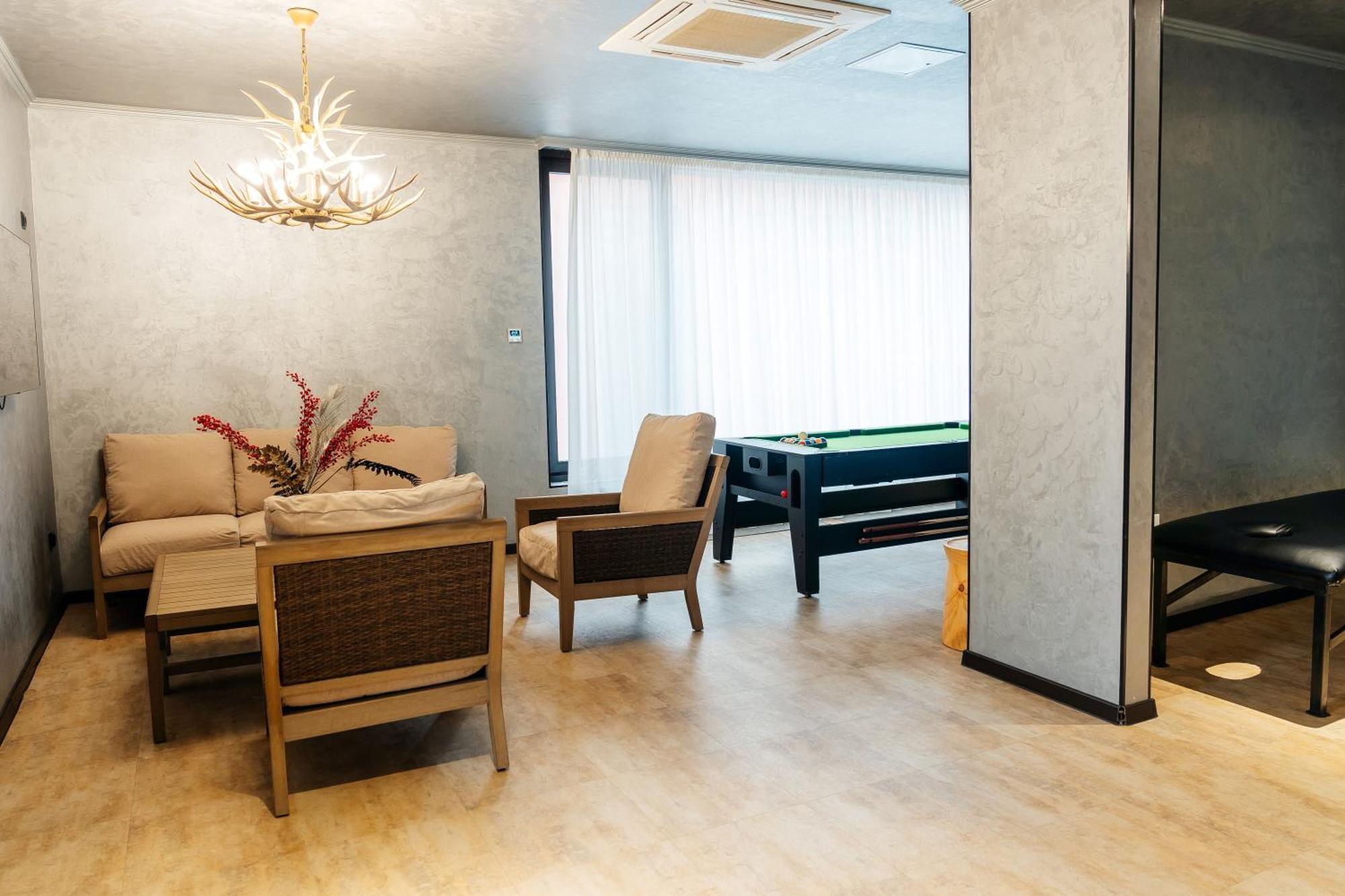 Sulo Vip Spa Atyraū Eksteriør bilde