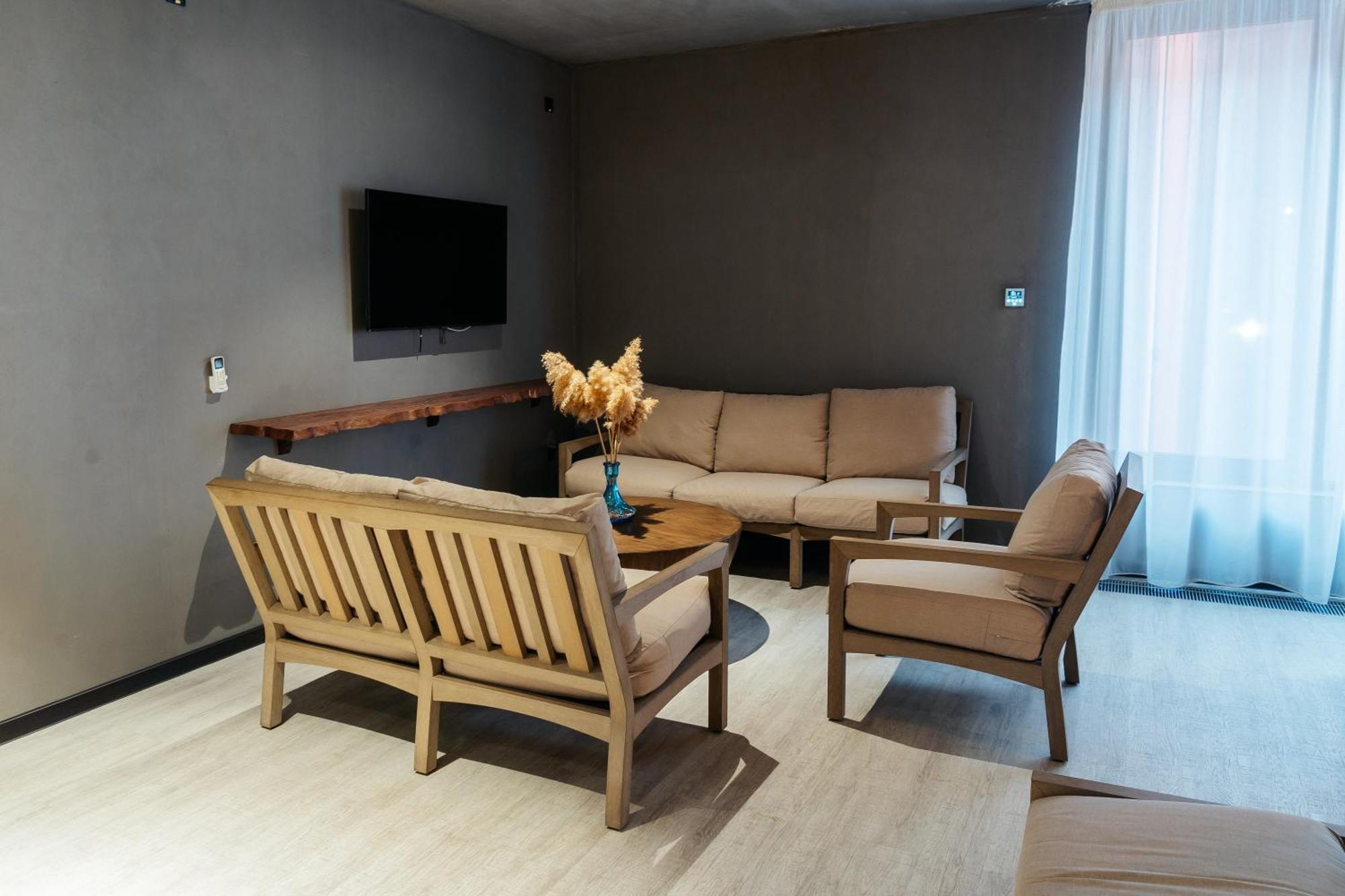 Sulo Vip Spa Atyraū Eksteriør bilde